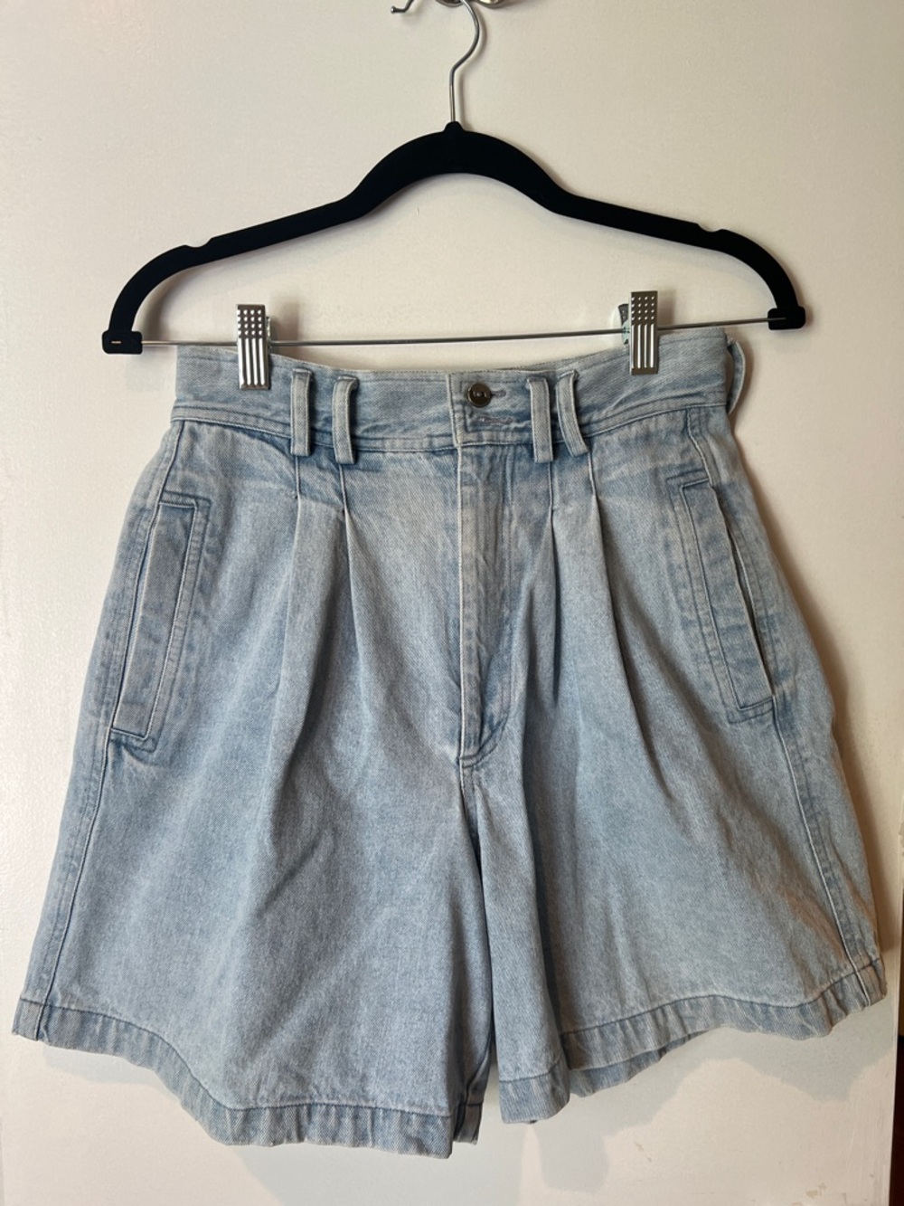 Vintage Rafaella High-Rise Light Blue Denim Women’s Shorts